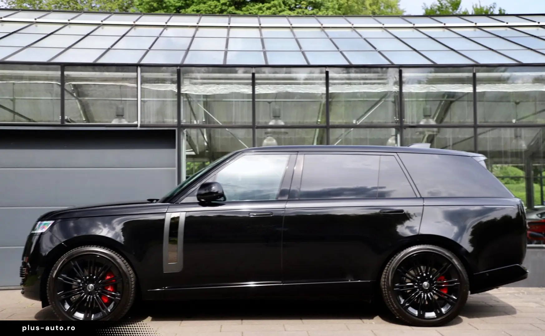 LAND ROVER Range Rover SV 23 ZOLL PANO AHK LP  270000 --