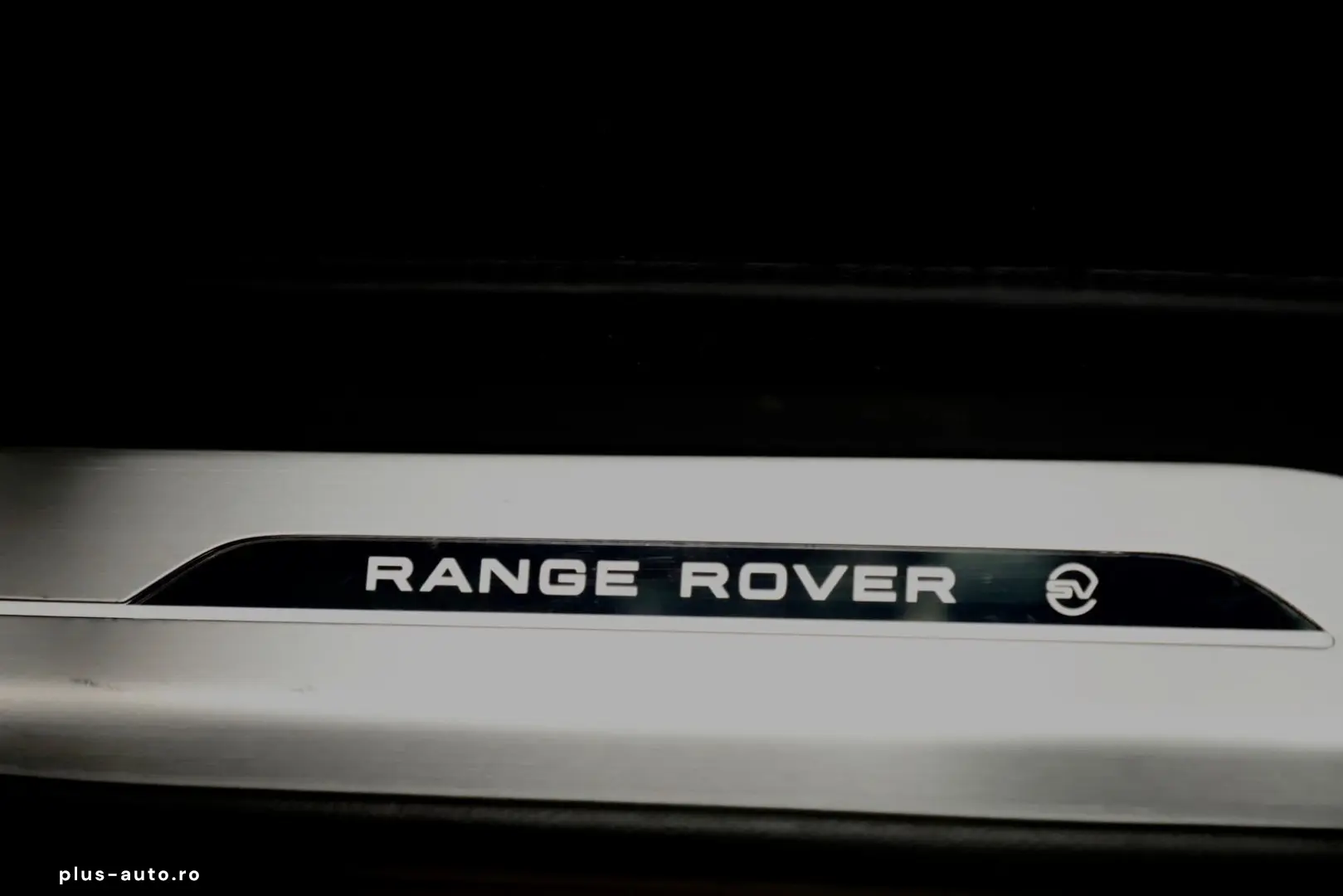 LAND ROVER Range Rover SV 23 ZOLL PANO AHK LP  270000 --