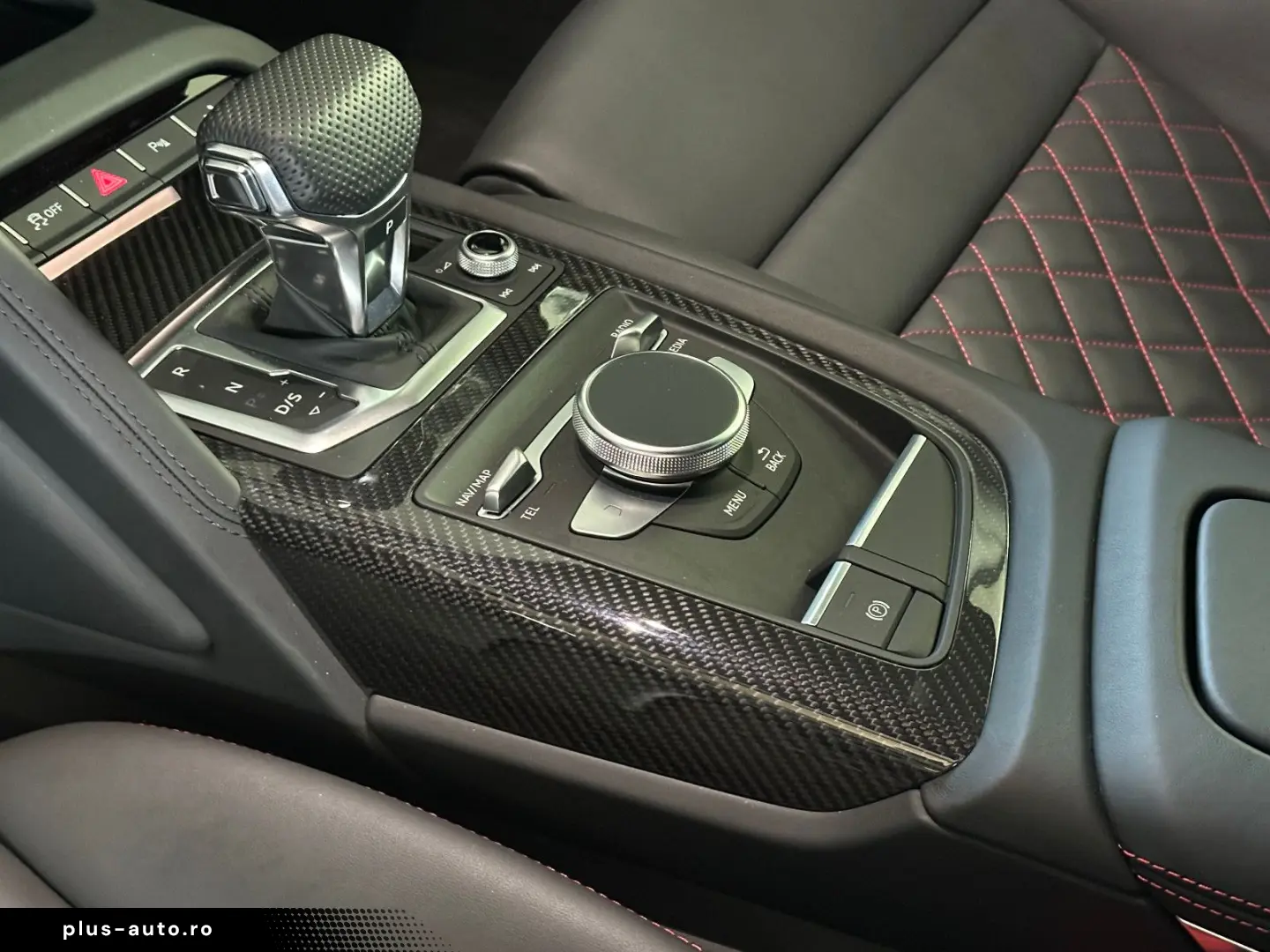 AUDI R8 Coupe 5.2 FSI RWD performance