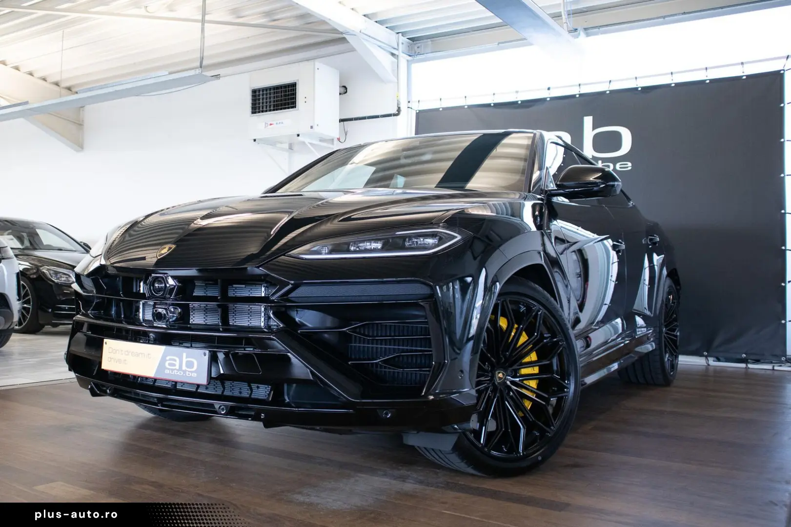 LAMBORGHINI Urus SE 800PK  FULL OPTION  23   PANO  3D BANG