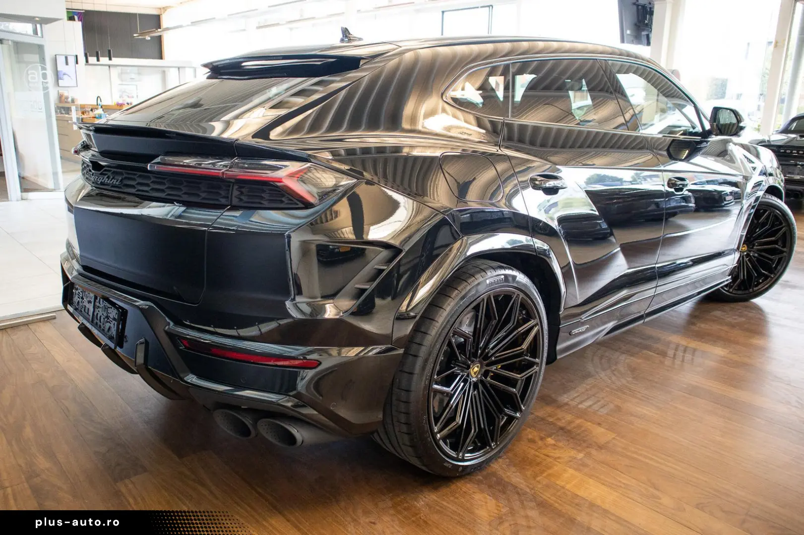 LAMBORGHINI Urus SE 800PK  FULL OPTION  23   PANO  3D BANG