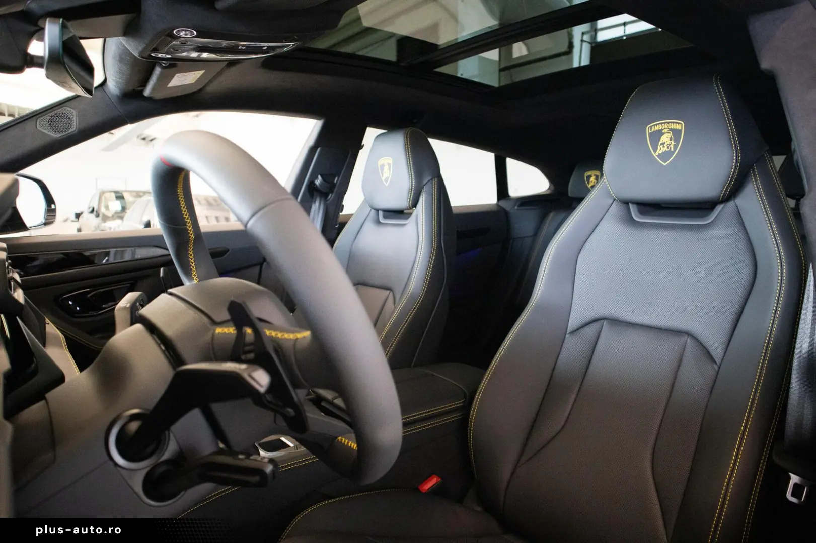 LAMBORGHINI Urus SE 800PK  FULL OPTION  23   PANO  3D BANG