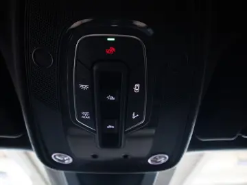 LAMBORGHINI Urus SE 800PK  FULL OPTION  23   PANO  3D BANG