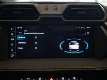 LAMBORGHINI Urus SE 800PK  FULL OPTION  23   PANO  3D BANG