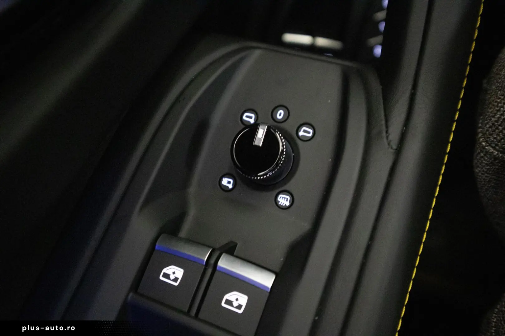 LAMBORGHINI Urus SE 800PK  FULL OPTION  23   PANO  3D BANG