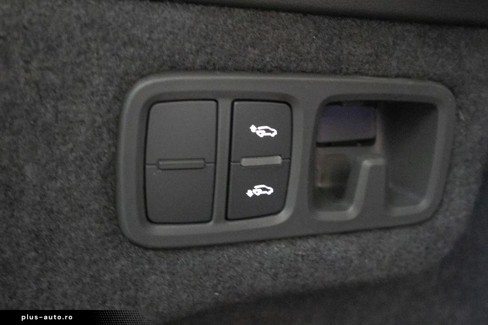 LAMBORGHINI Urus SE 800PK  FULL OPTION  23   PANO  3D BANG