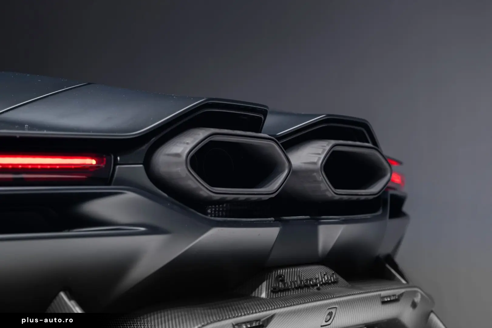 LAMBORGHINI Revuelto Nero Nemesis Carbon Full Spec on Stock!