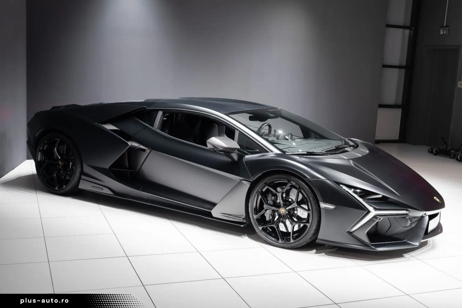 LAMBORGHINI Revuelto Nero Nemesis Carbon Full Spec on Stock!
