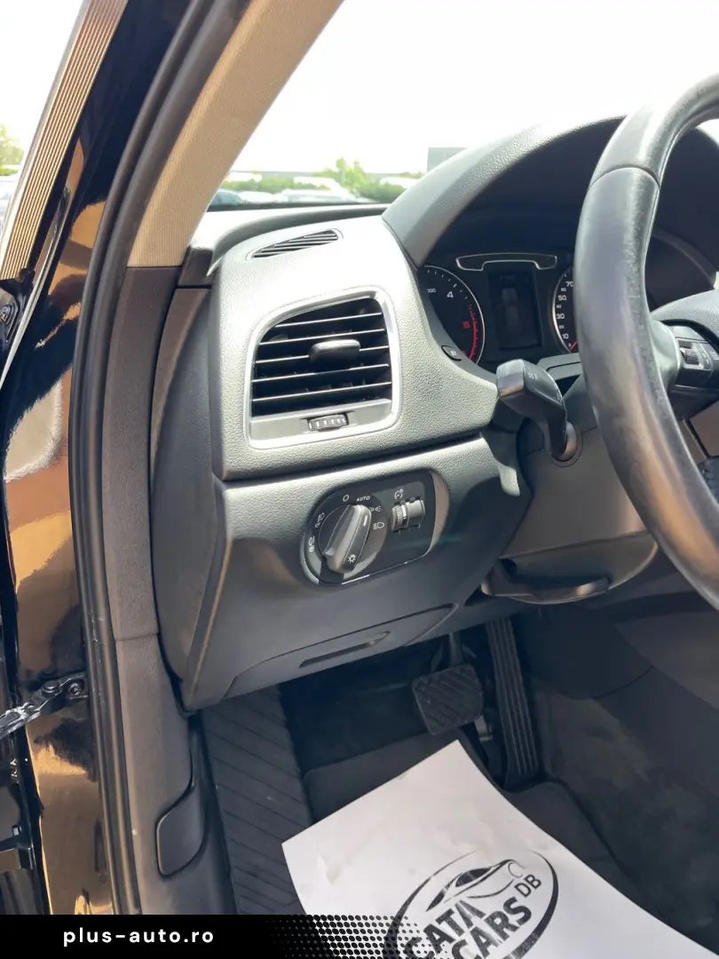 Audi Q3 2.0TDI  177CP  BI-Xenon  Navi  Piele  Keyless