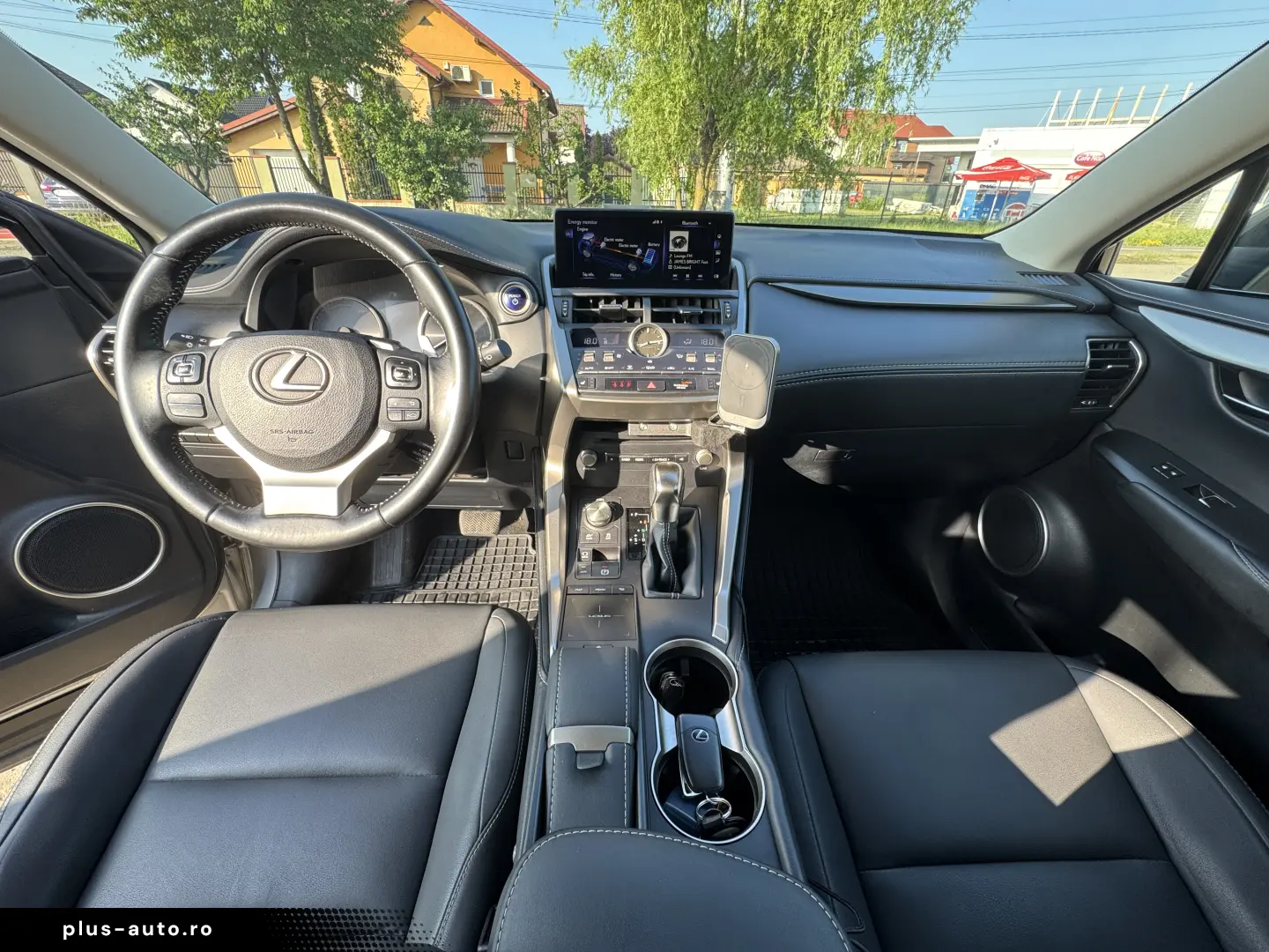 Lexus NX 300