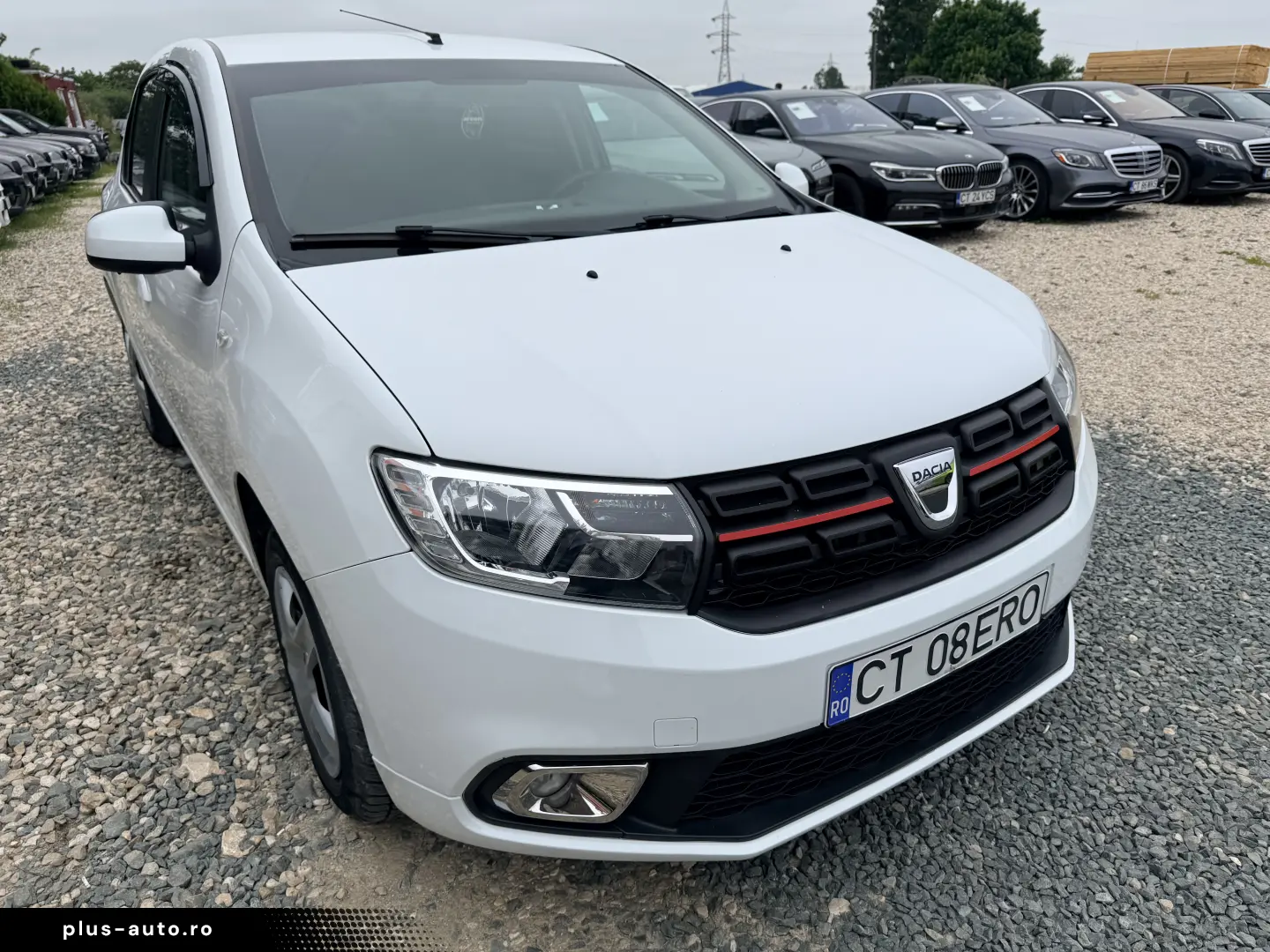 3000e avans 2700e în 3 luni