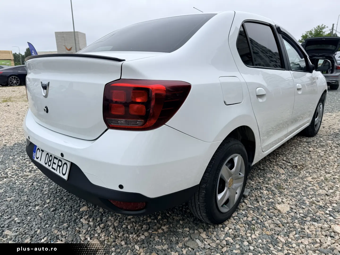 3000e avans 2700e în 3 luni