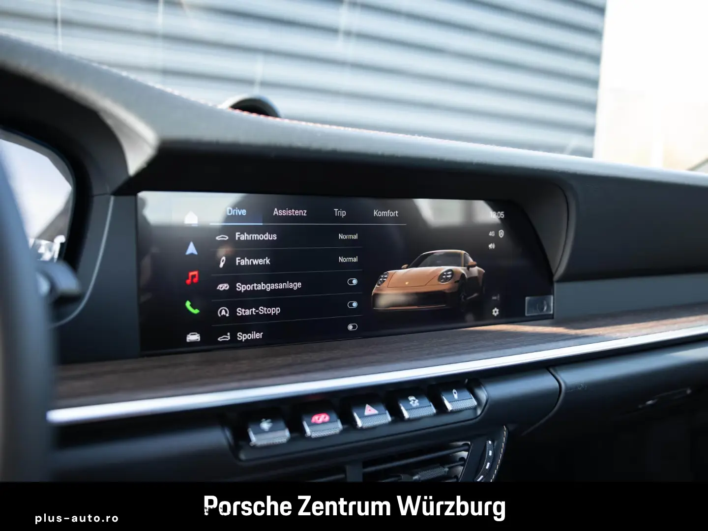 Porsche 992 911 Carrera 4S Burmester