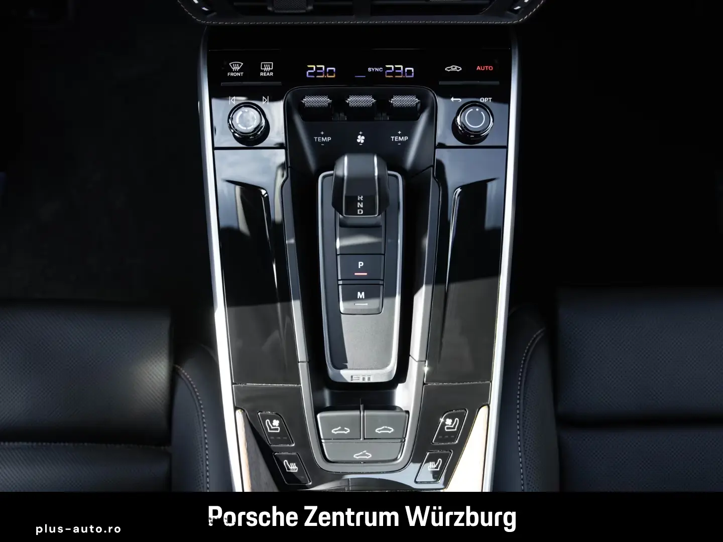 Porsche 992 911 Carrera 4S Burmester