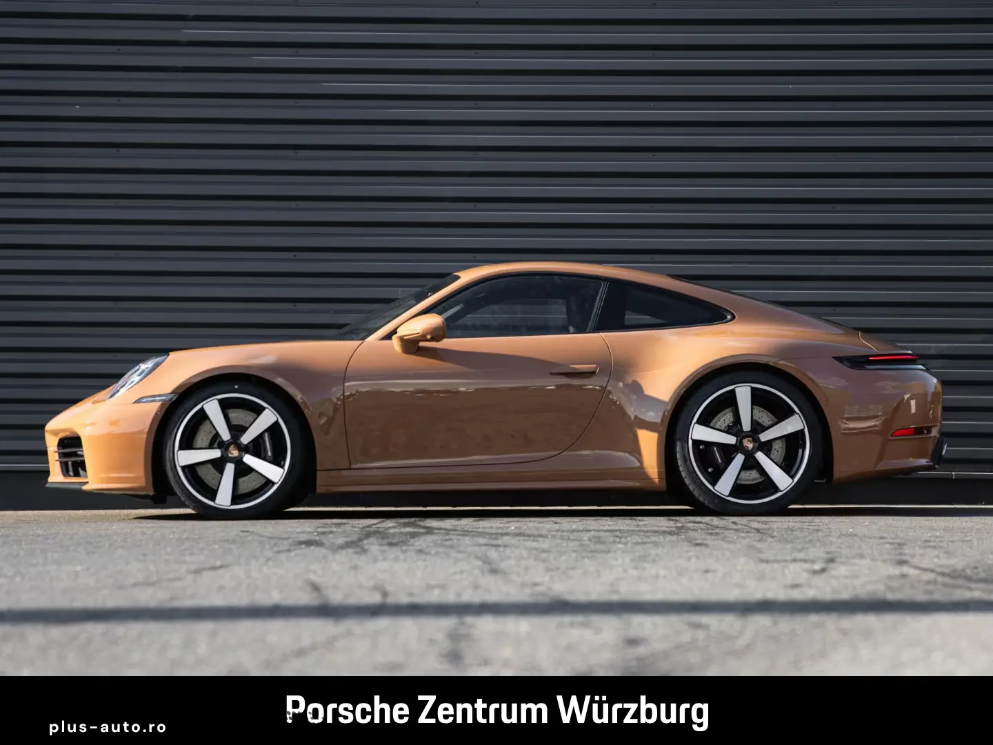 Porsche 992 911 Carrera 4S Burmester
