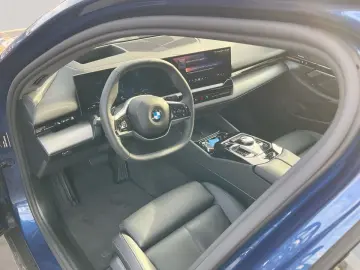 BMW 520d Limousine   GARANTIE-bis-03.2030