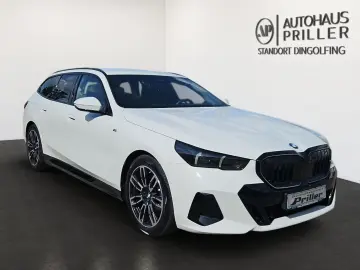 BMW 520d Touring M-Sport NAVI AHK LED HUD HK