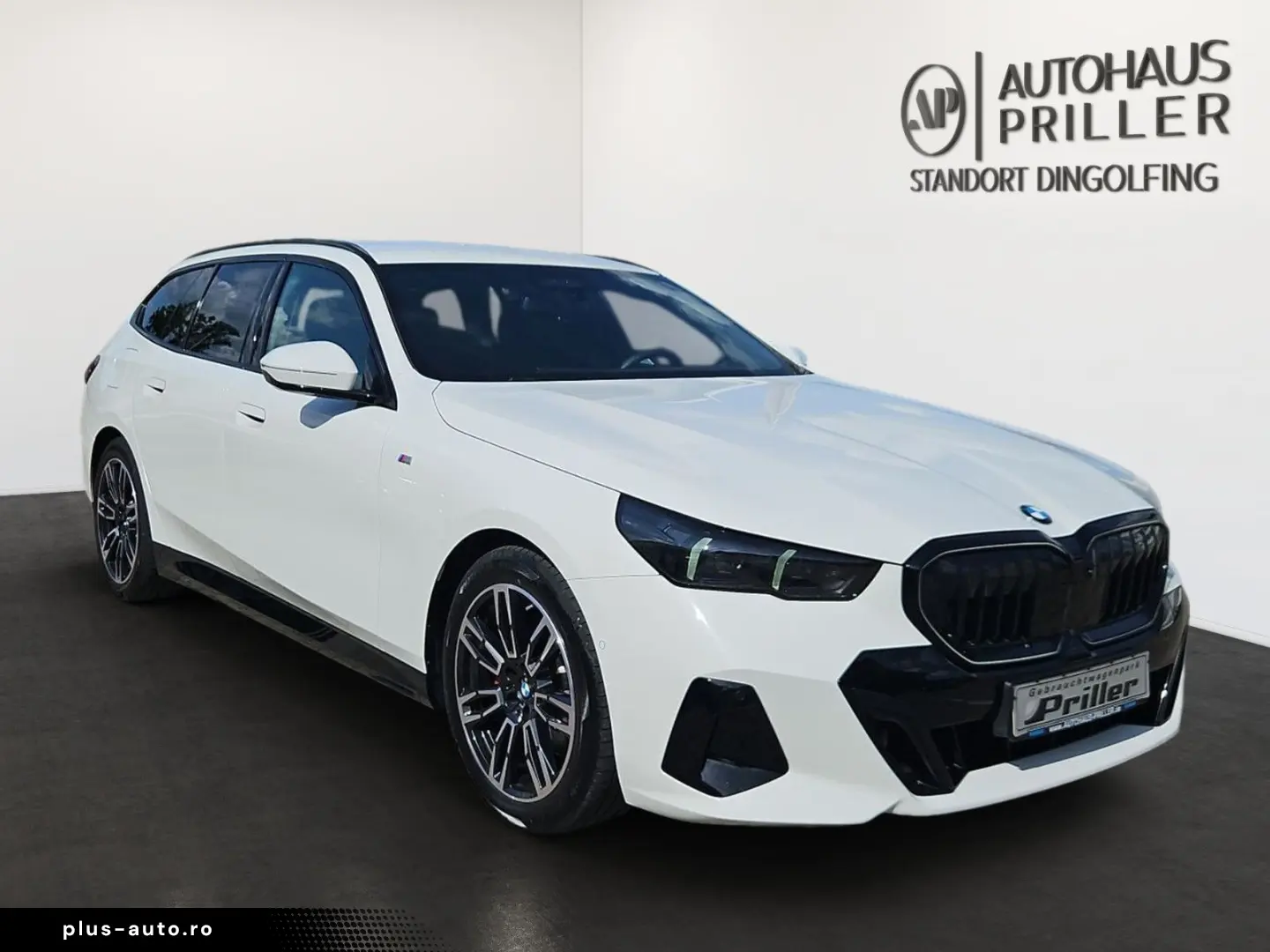 BMW 520d Touring M-Sport NAVI AHK LED HUD HK