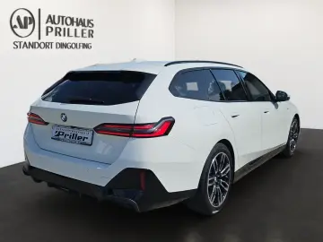 BMW 520d Touring M-Sport NAVI AHK LED HUD HK