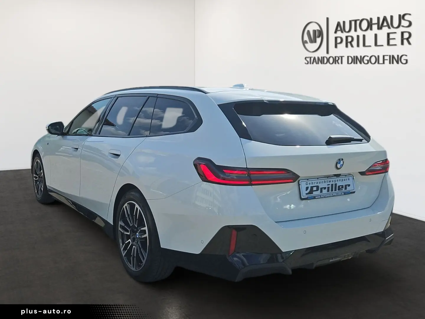 BMW 520d Touring M-Sport NAVI AHK LED HUD HK