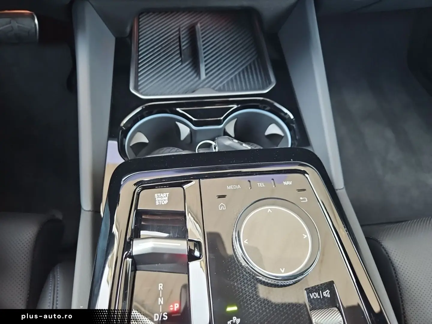 BMW 520d Touring M-Sport NAVI AHK LED HUD HK