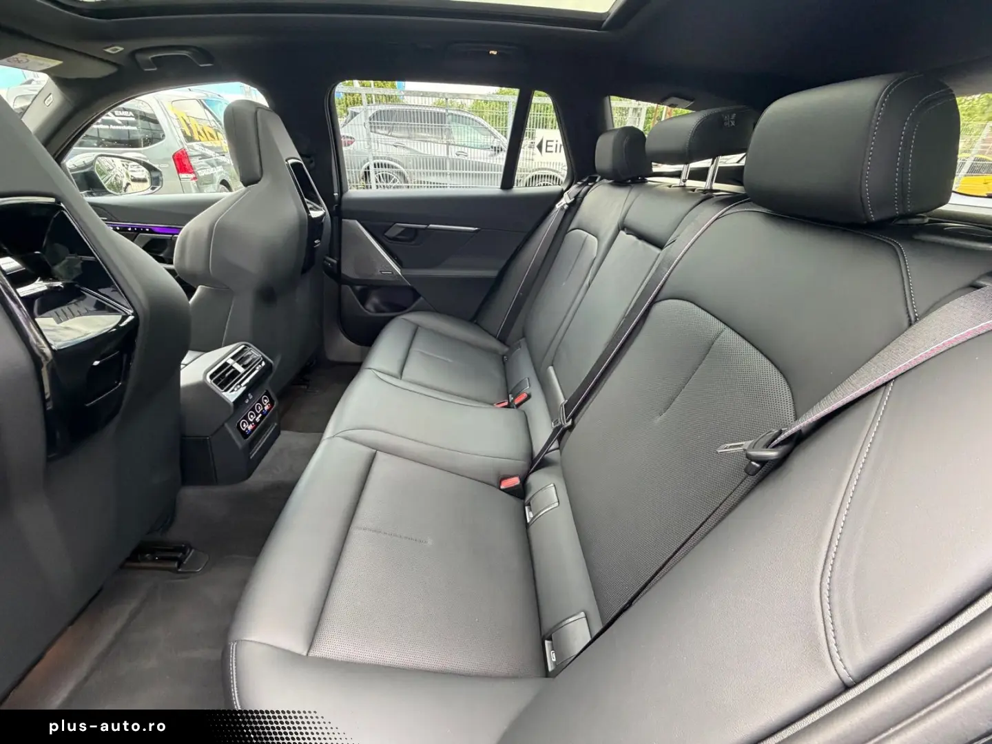BMW 540d xDrive M Sport Pro AHK PANO StHzg M-Sitze