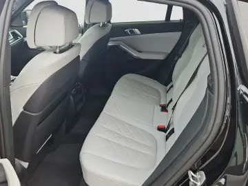 BMW X6 xDrive30d MSportPro 21 Z Luftfed CarbonAHK