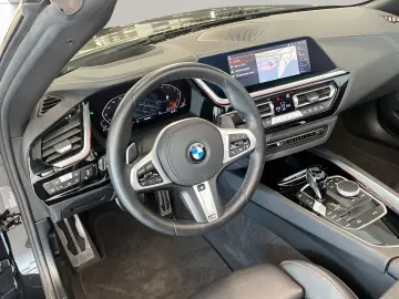 BMW Z4 sDrive30i Harman K LiveCockpitProf Head-Up