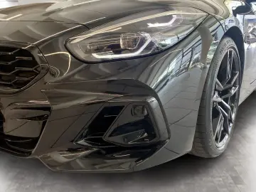 BMW Z4 sDrive30i Harman K LiveCockpitProf Head-Up