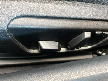 BMW Z4 sDrive30i Harman K LiveCockpitProf Head-Up