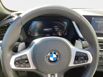 BMW Z4 sDrive20i Aut M Sport ACC Inno RFK HUD Memory