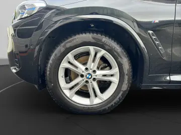 BMW X3 xDrive20d ZA M Sportpaket Head-Up Harman Kard