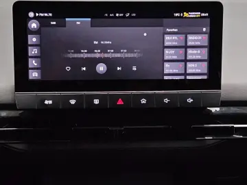 MG MG4 Standard 51 kWh LED