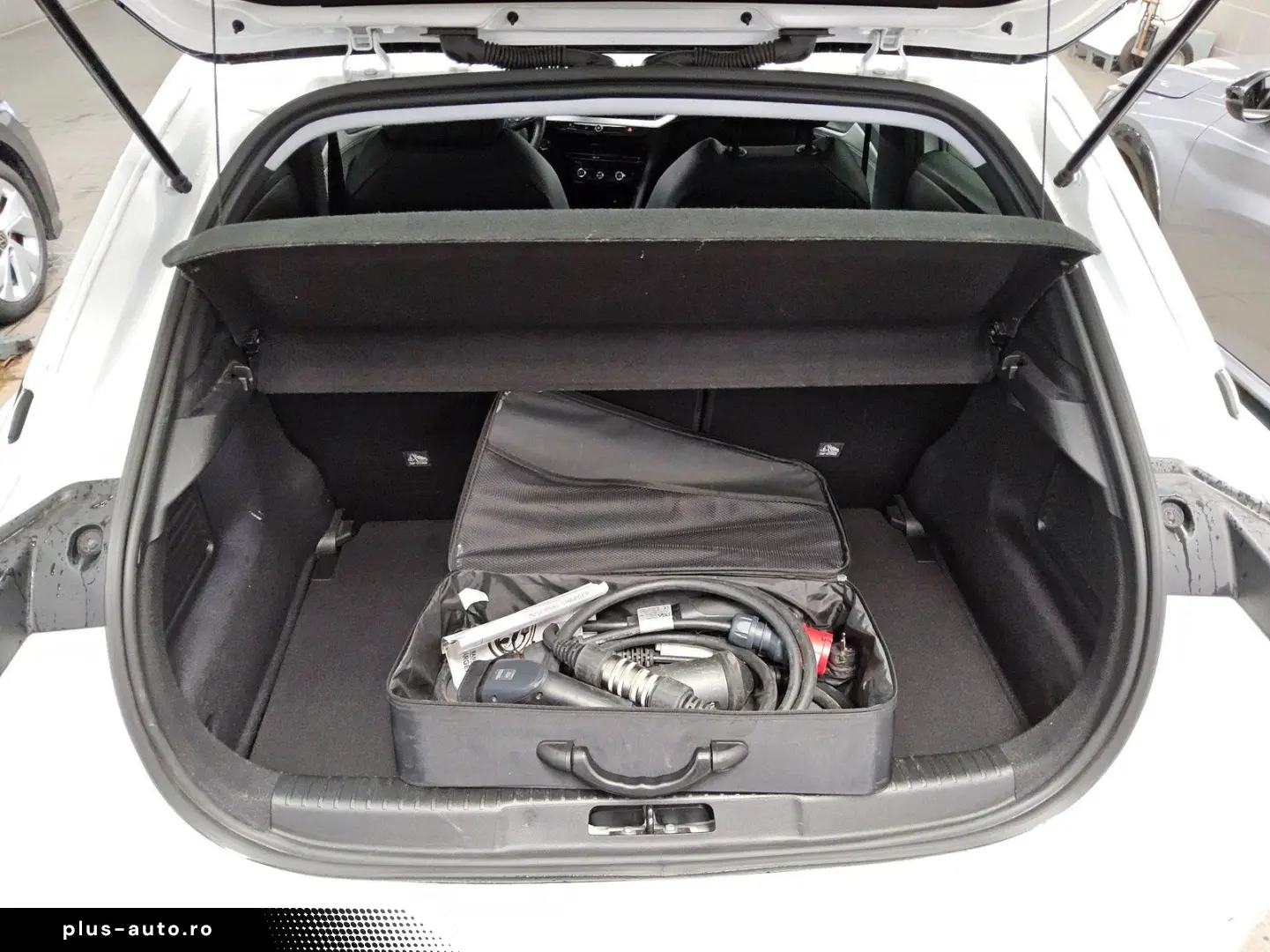 OPEL Mokka-e Elegance Navi LED