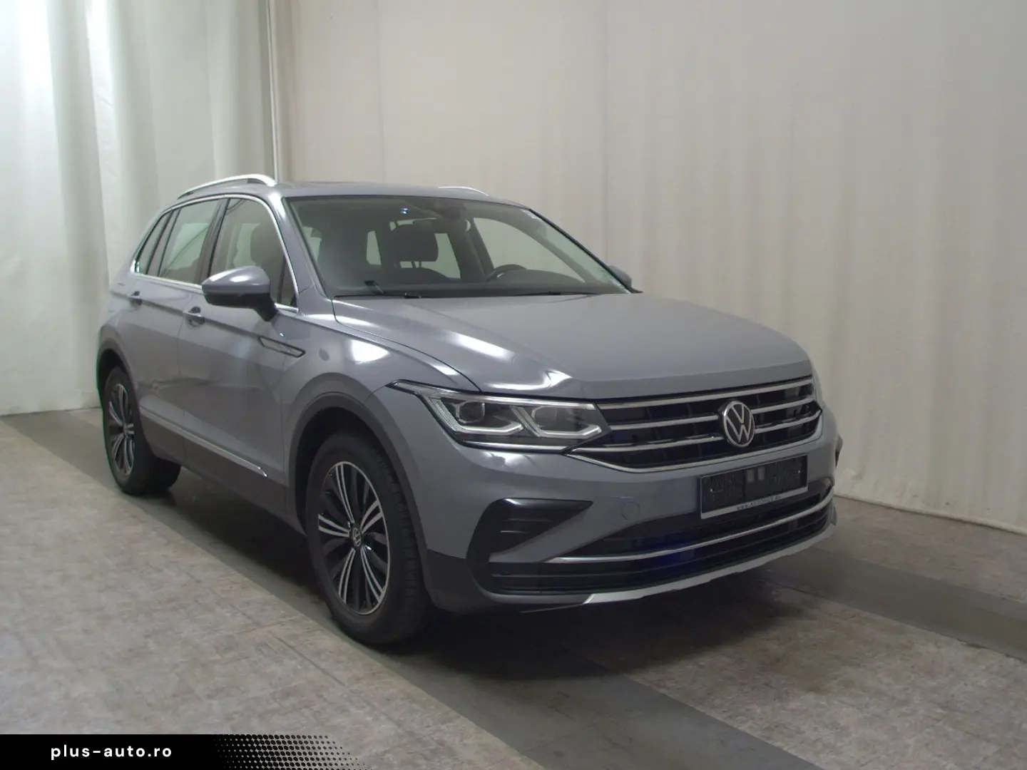 VW Tiguan 2.0 TDI Elegance Matrix H-K Pano