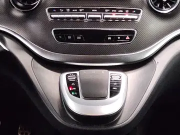 MERCEDES-BENZ V 220 d AMG-Line lang Airmatic LED