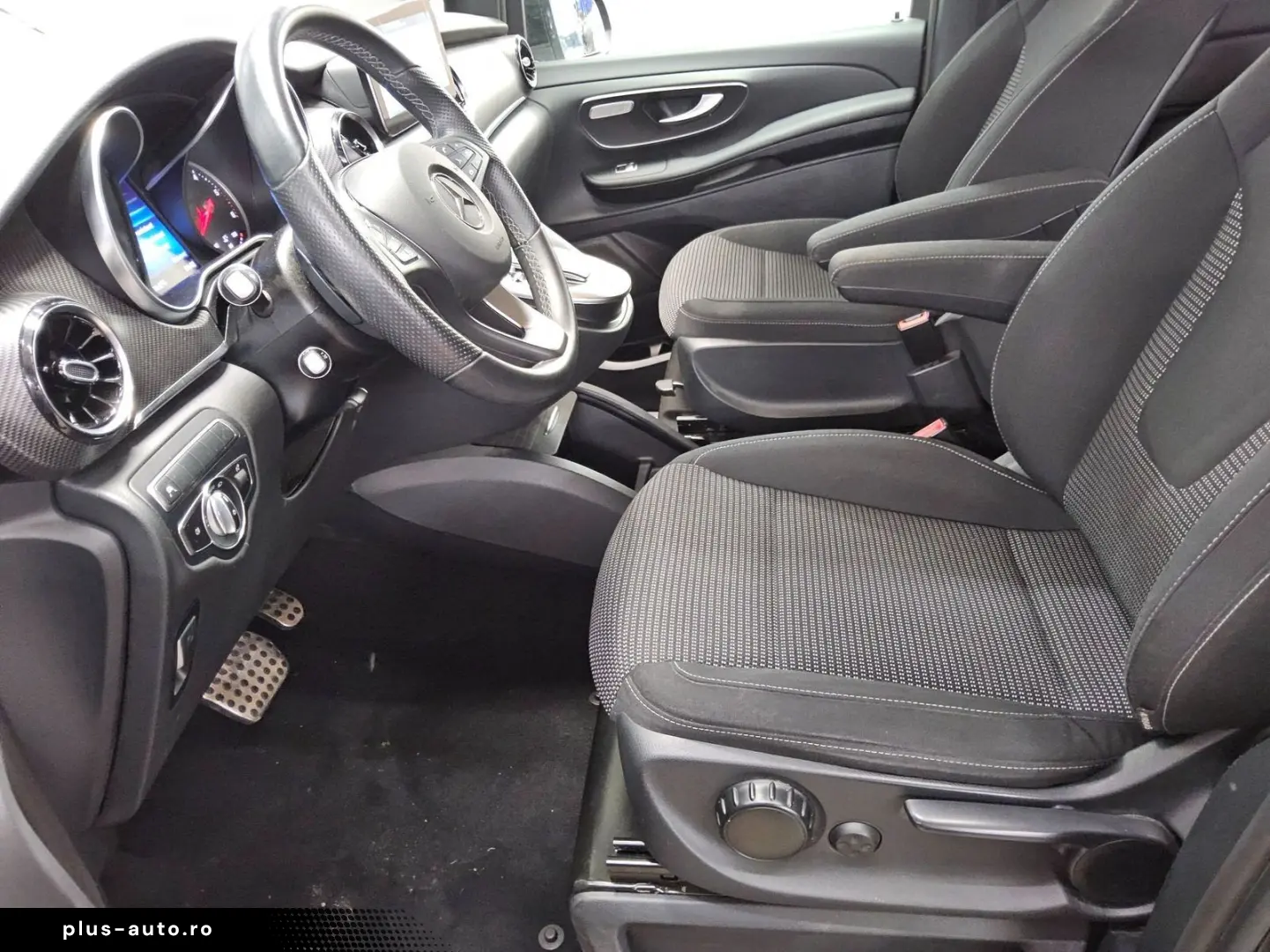 MERCEDES-BENZ V 220 d AMG-Line lang Airmatic LED