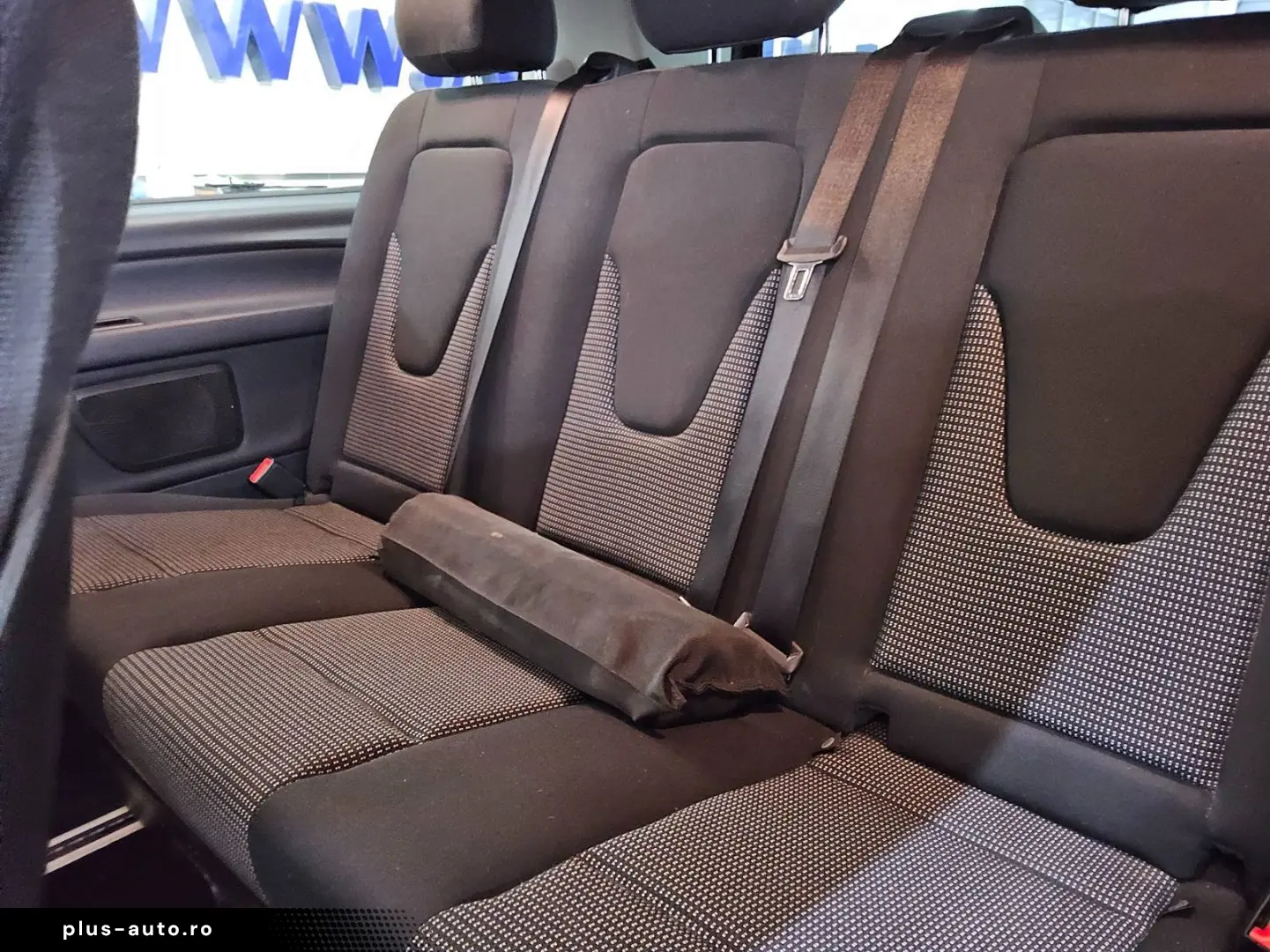 MERCEDES-BENZ V 220 d AMG-Line lang Airmatic LED