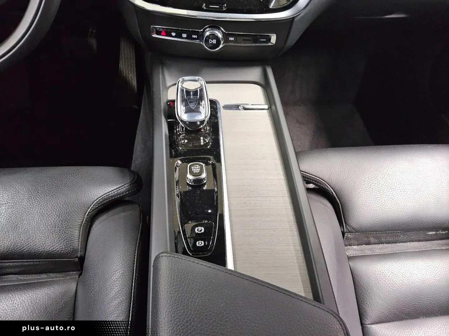 VOLVO V60 B4 D Inscription Navi LED Leder H-K 360