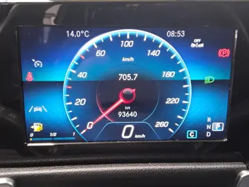 MERCEDES-BENZ GLB 200 d Progressive T-Leder Navi