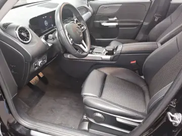MERCEDES-BENZ GLB 200 d Progressive T-Leder Navi