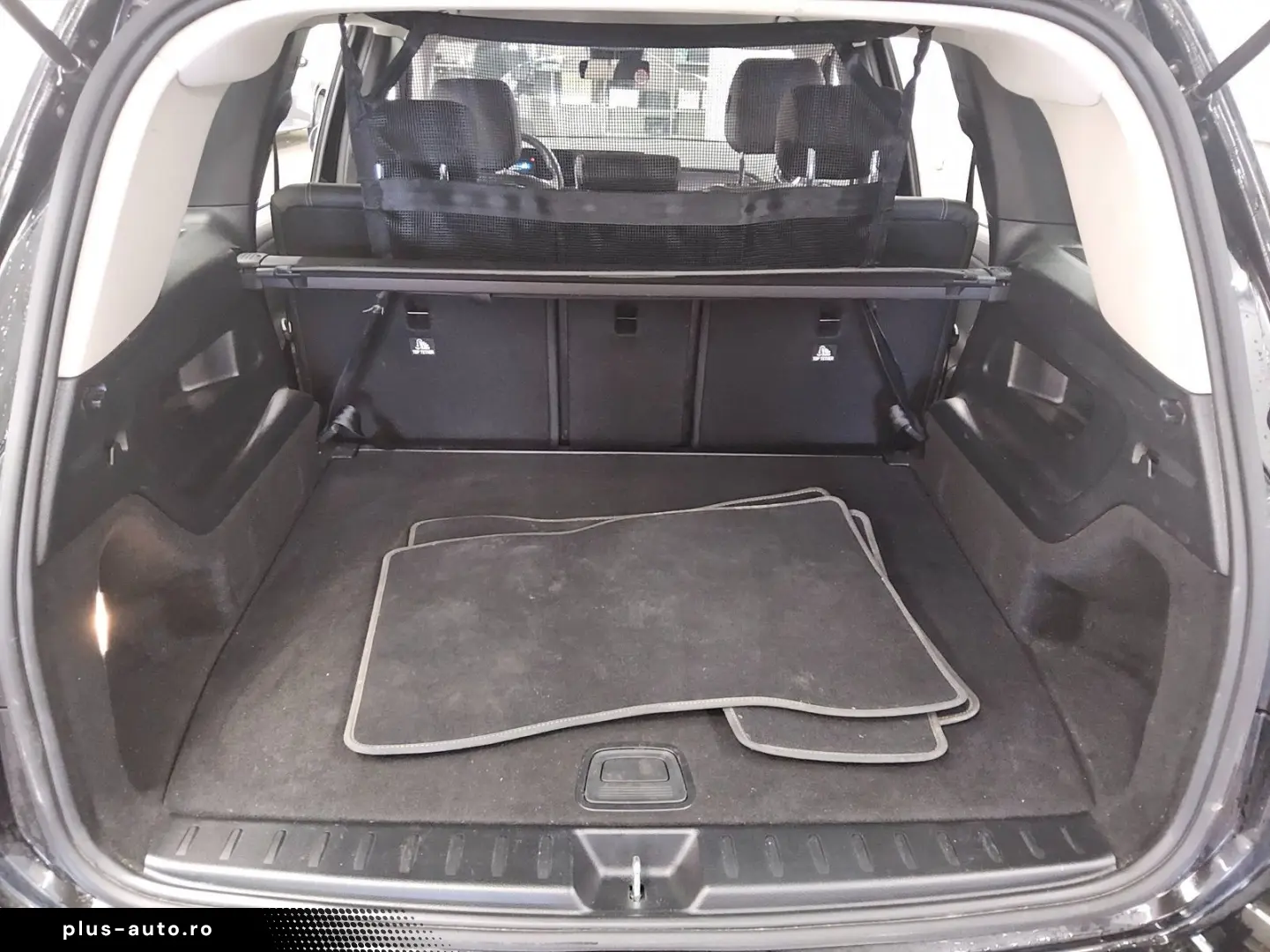 MERCEDES-BENZ GLB 200 d Progressive T-Leder Navi