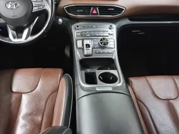 HYUNDAI Santa Fe 1.6 T-GDI Trend Leder Navi LED Pano