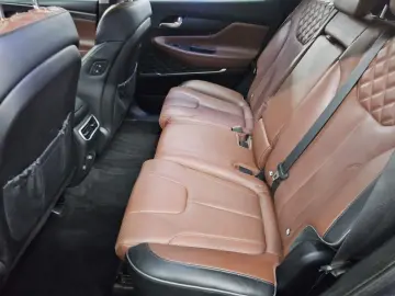 HYUNDAI Santa Fe 1.6 T-GDI Trend Leder Navi LED Pano