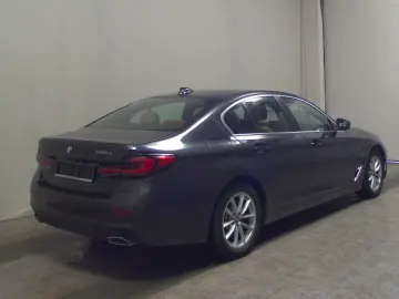 BMW 530e Leder Navi LED  LC prof. ACC Kamera