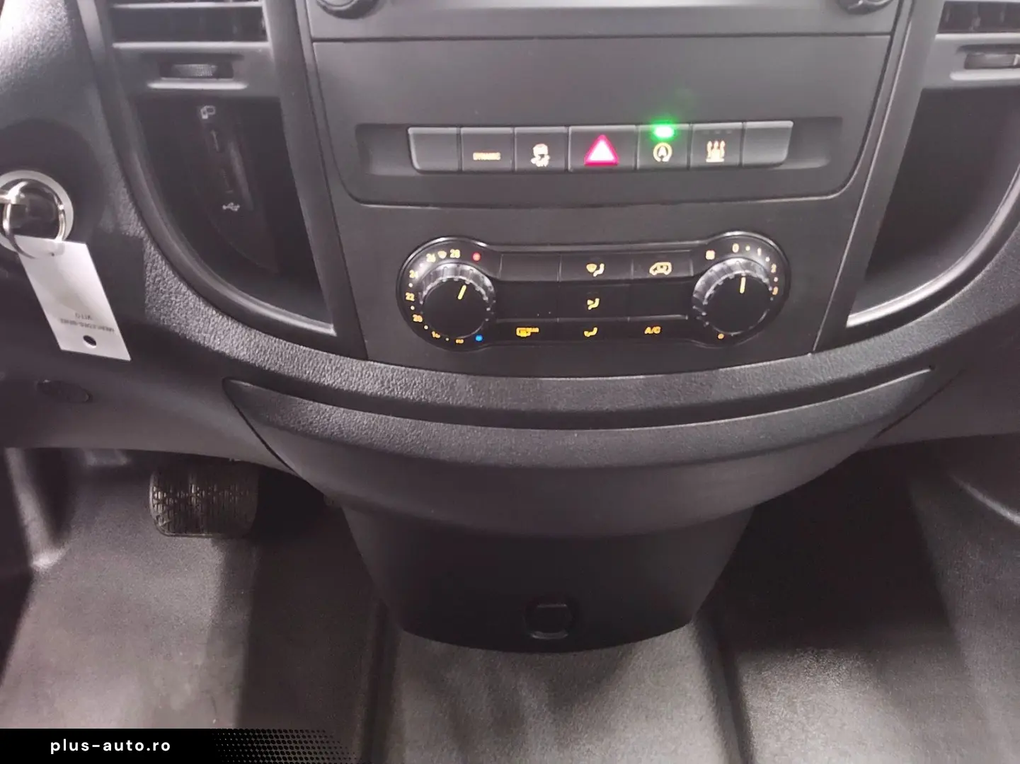 MERCEDES-BENZ Vito 2024 — imagine 6