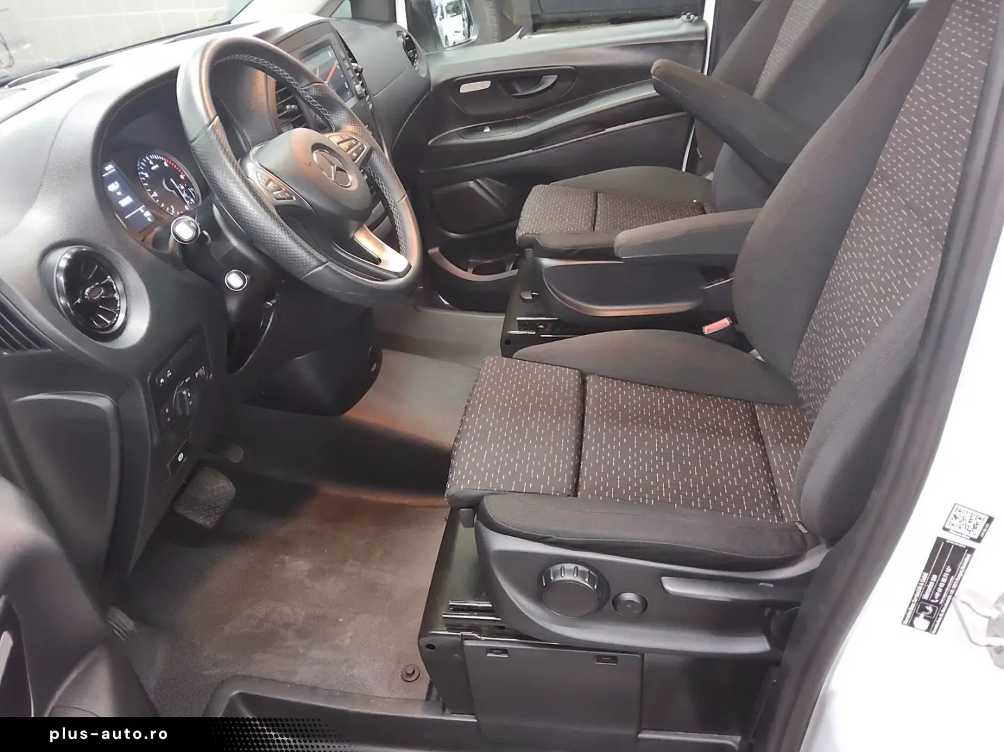 MERCEDES-BENZ Vito 2024 — imagine 8