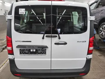 MERCEDES-BENZ Vito CDI Tourer Pro extralang 8-Sitze Navi