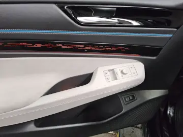 VW ID.7 Pro Navi LED Pano HuD 360  H-K ACC
