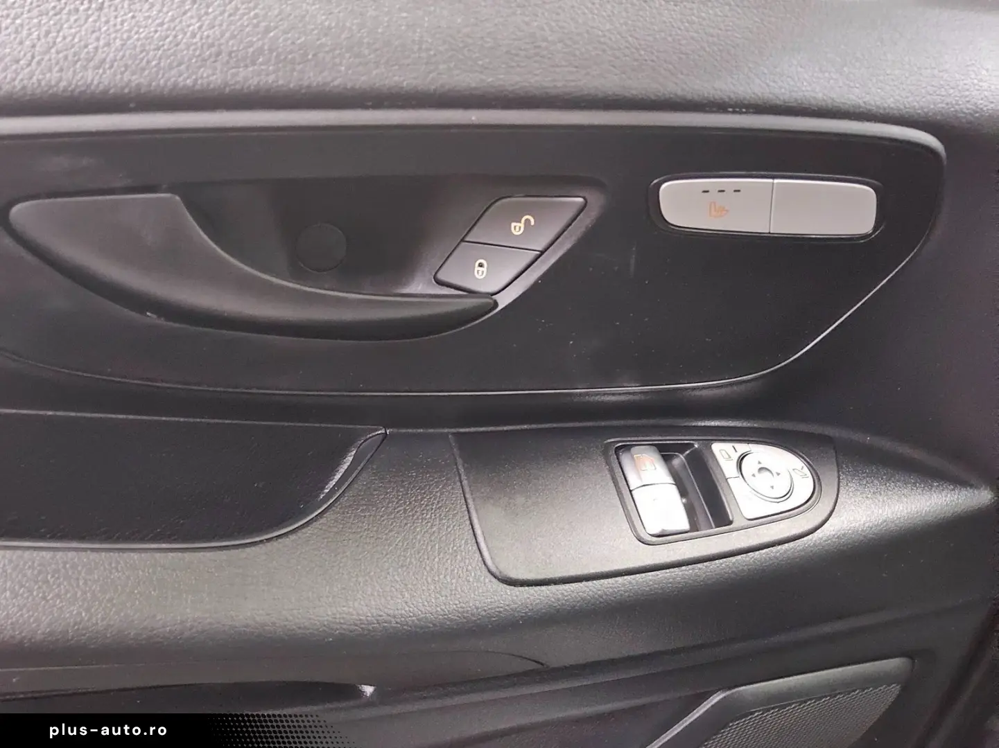 MERCEDES-BENZ Vito CDI Tourer Pro extralang 8-Sitze Navi RFK